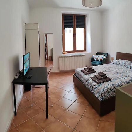 Apartmán La Tua Casa A Torino - Metro Bernini Exteriér fotografie